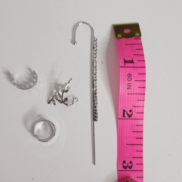 NEW‼️4pcs set Long Bar Zirconia Ear Clips - Picture 4 of 4